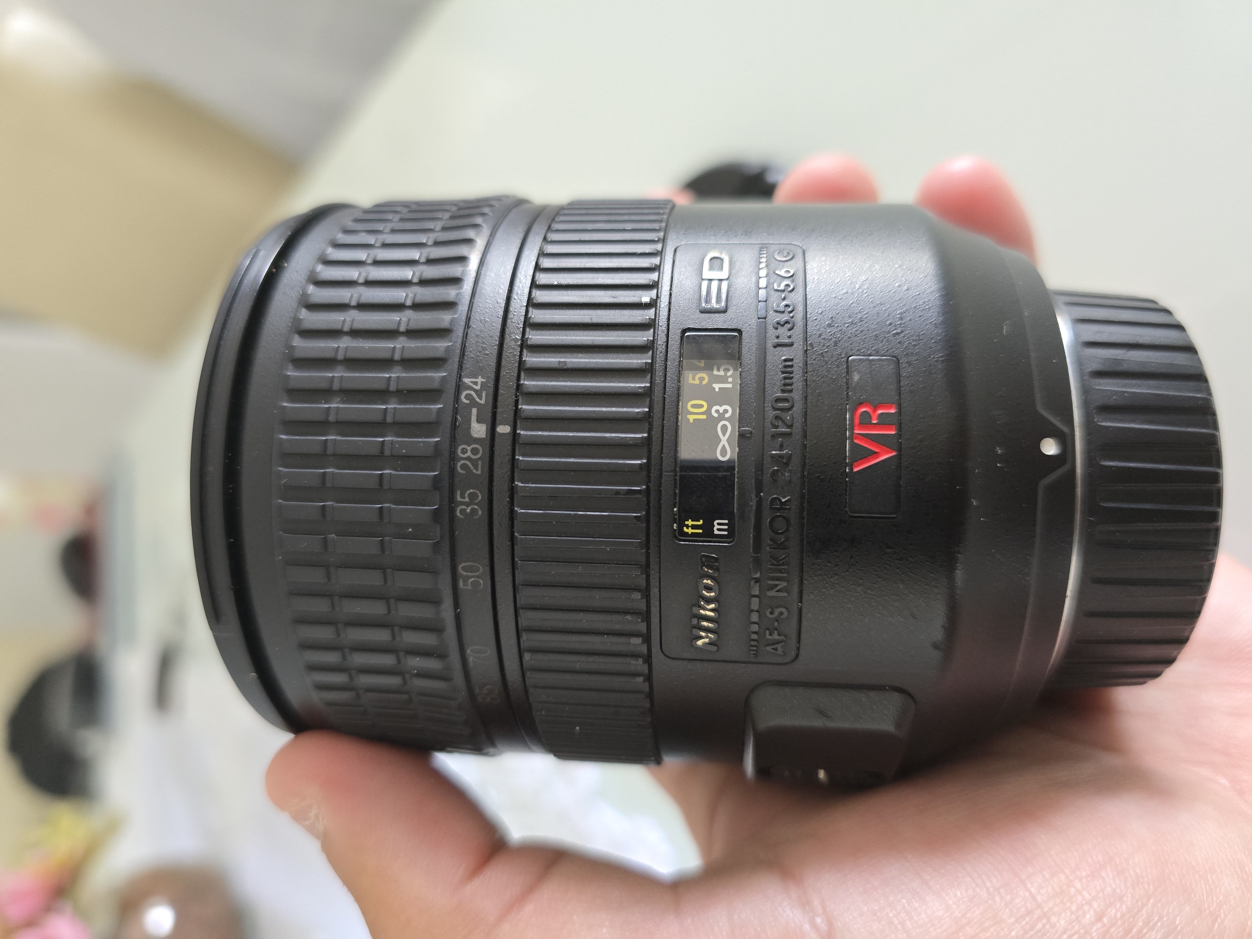 Lente Nikon 24-120mm f/4 VR NANO CRYSTAL